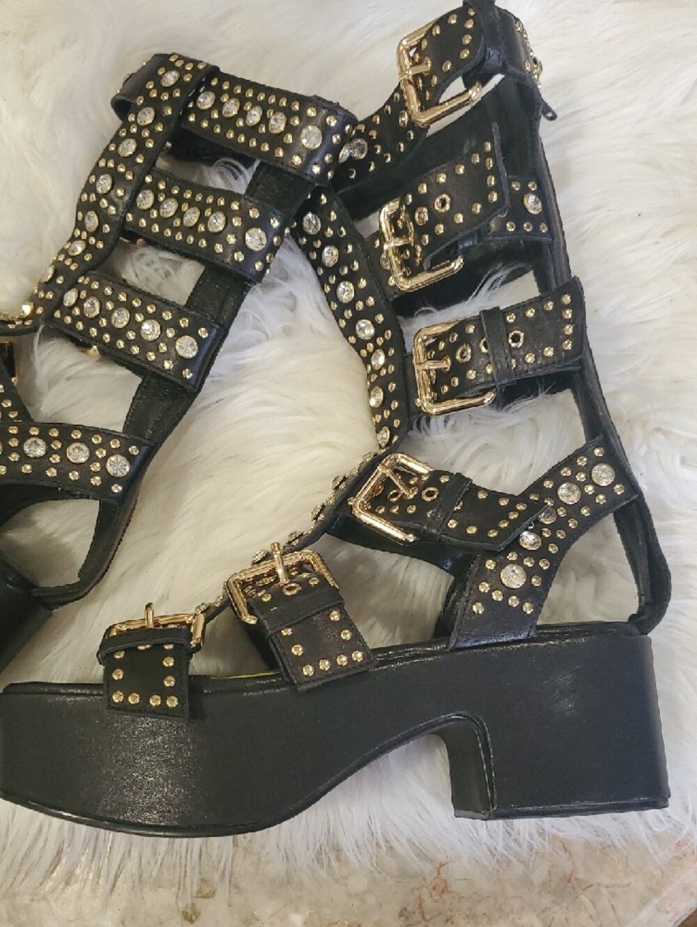 Jeffrey Campbell Nwot Black Platform Gladiator Sandals with Gold Buckles - Picture 7 of 17